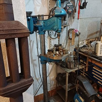 Američka vojna bušilica