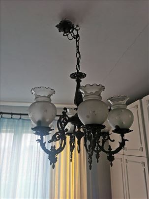 Antikvitetni lusteri/šandolijeri