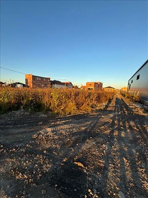 Borča, Mali zbeg, 10 a,građevinski