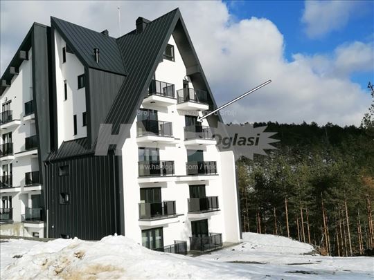 Divcibare namesten apartman + parking