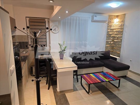 Dvosoban nov Karaburma