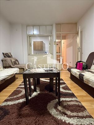 Dvosoban stan u Zemunu