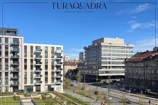 Funkcionalan stan s pogledom na Savsku ulicu