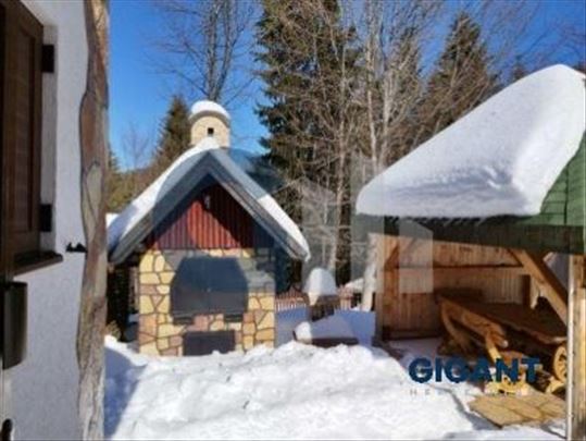 Kopaonik-Vikendica, 120m2, plac 5,52ari