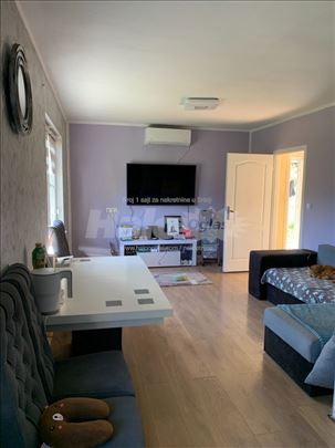 Kuca u lipovici (ripanj) top za svoju cenu