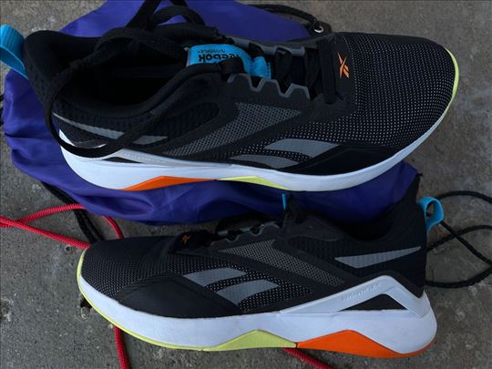 Nove Reebok nanoflex muške patike broj 43