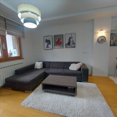 Novi Beograd - A Blok, 2,0 s, 54 m2, namešten