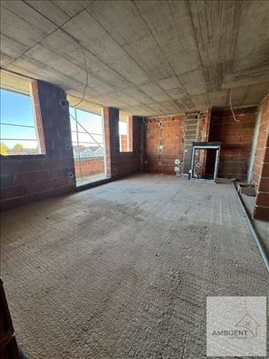 Novogradnja u mirnom delu Novih Banovavca, 63m2 +