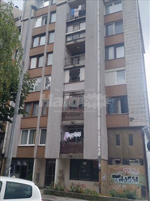 Prodajem stan u Sevojnu