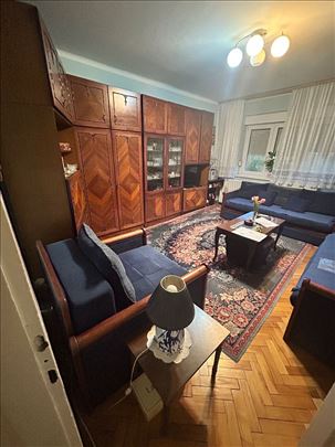 Stan u Paviljonima Luja Adamica 53m2