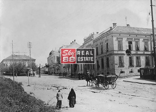 Stari grad , Knez Mihailova , predivan salonski st