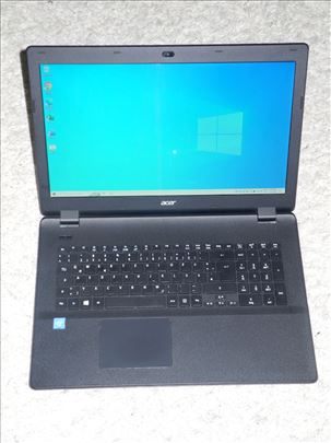 Acer ES1 17 inca Laptop intel N3060 8gb Rama 240gb
