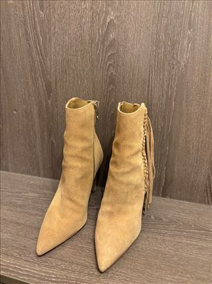 Guess čizmice na štiklu