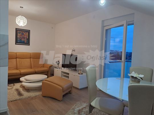 Mirjevo I, 42kv 1.5 soban sa parking mestom