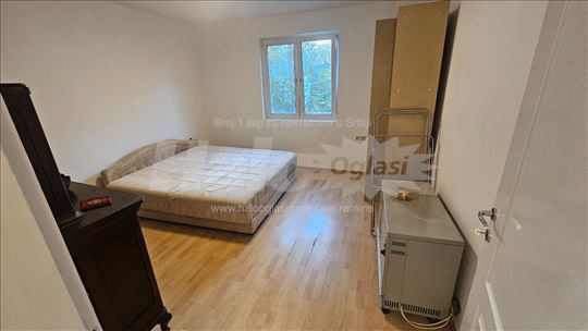 Namesten i odmah useljiv stan