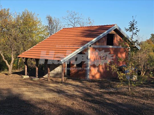 Barajevo plac sa kućom