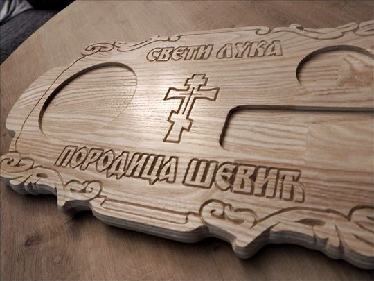 Slavski poslužavnik od jasena ručni rad