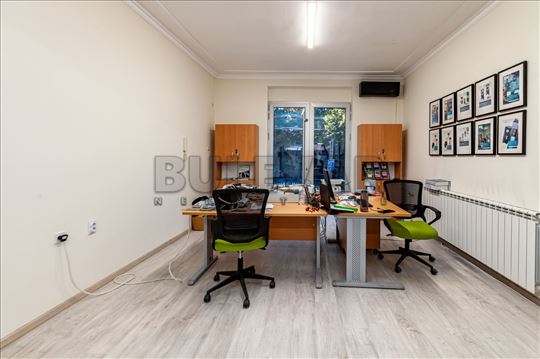 Stan-Poslovni prostor,Čair