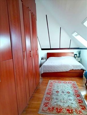 Višegradska, Duplex