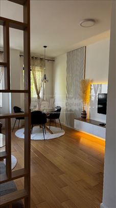 Zvezdara,lux dvoiposoban Krfska