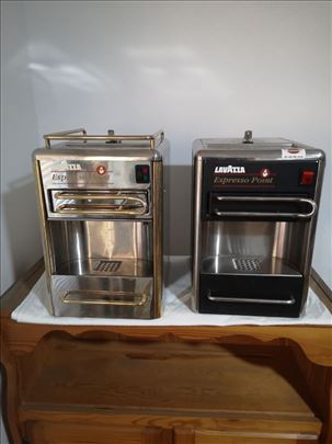 Dva Lavazza Point kafe aparata za 6000 din 