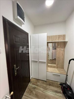 Dvoiposoban stan u Cirpanovoj ulici