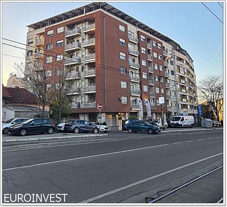 Gusinjska, novogradnja, namešten, garažno mesto