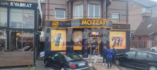 Krnjaca zgrada Moccarta i pande 53M2