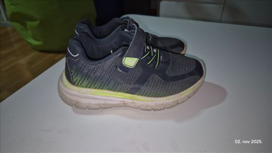 Pandino patike br 29