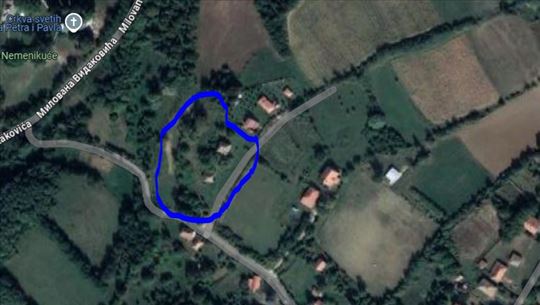 Plac od 47 ari sa kućom od 60m2