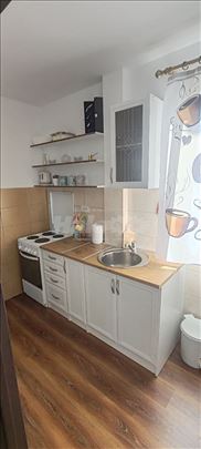 Stan blizu Gimnazije pogodan za studente 