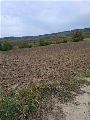 Višnjica,Gradjevinski plac 67 a