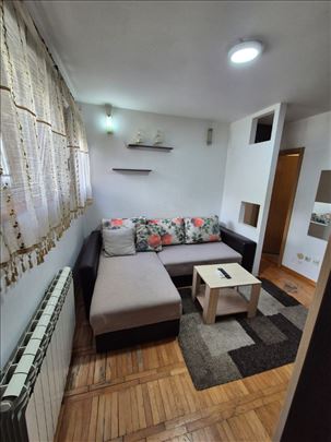 Cvijićeva-garsonjera-odmah useljiva-pet friendly