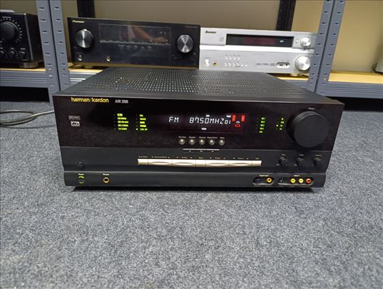 Harman kardon AVR 2000  risiver