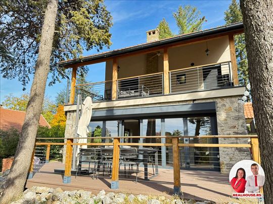 Kao iz najboljeg časopisa-Krčedin