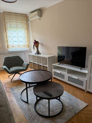 Kompletno opremljen dvosoban stan - Braće Ribnikar