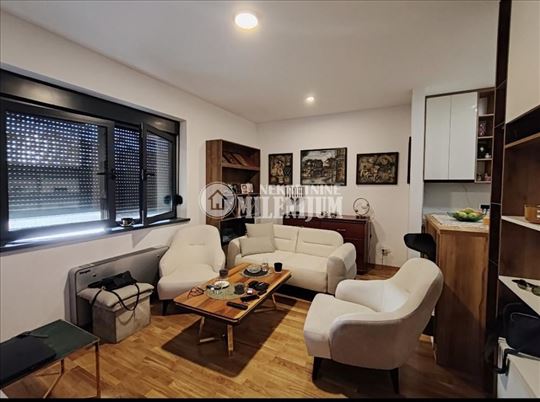 Novogradnja u centru Stare Pazove – moderan stan s