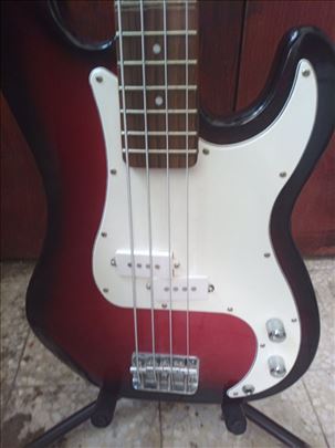Steiner precision bass gitara