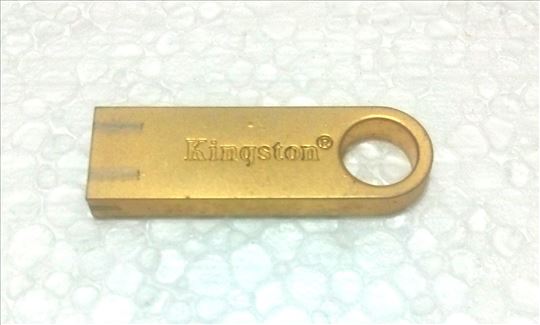 USB flash memory Kingston 8 GB