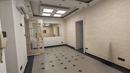 Vračar, četvorosoban stan