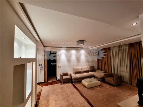 Dorćol, 3.0, namešten stan, 87,5 m², prvi sprat