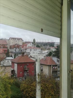 dvosoban odvoje sobe miran kraj na duze parking