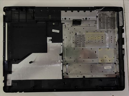Fujitsu Amilo li 1818 - Donje kuciste sa poklopcem