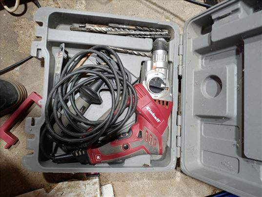 Hilti i jedna od dve motorne testere