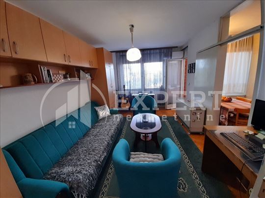 Izdaje se namešten jednosoban stan 32m2, CG, Trosa