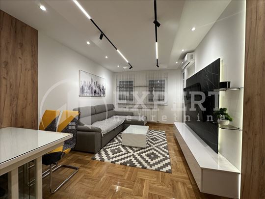 Izdaje se stan u blizini Čaira!