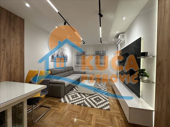 Izdaje se stan u blizini Čaira!