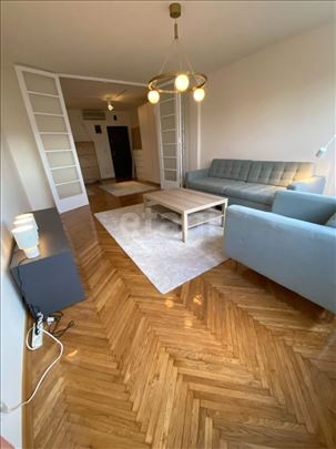 Luksuzan stan na mirnoj lokaciji - Fontana, blok 1