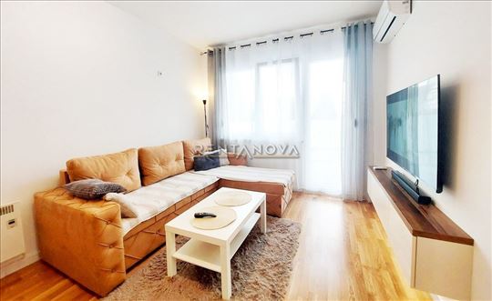 Mirijevo 1 - stara Crkva, lux 2.5, NOVO