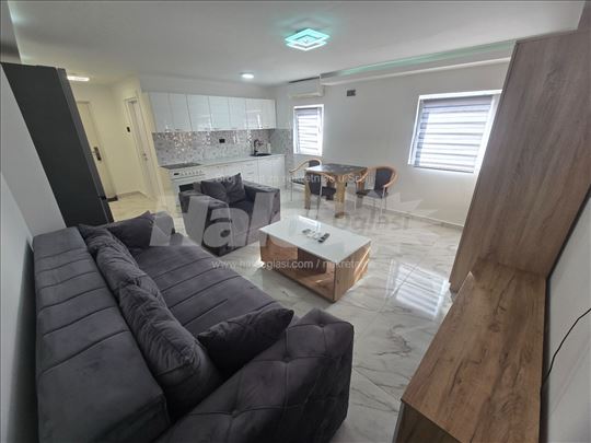 Nova, komforna garsonjera, 35m²